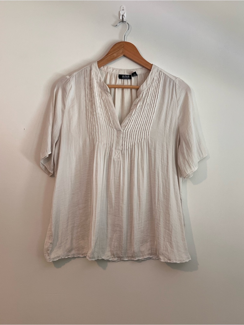 a.n.a Cream Silk Satin Feel Pintuck V-Neck Short Sleeve Blouse